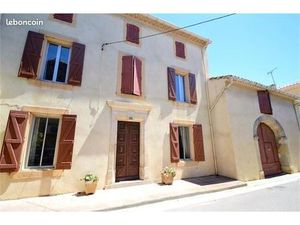 Maison ancienne de caractère   Remise  Cour