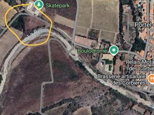 Terrain de loisir avec compteur d'eau agricole