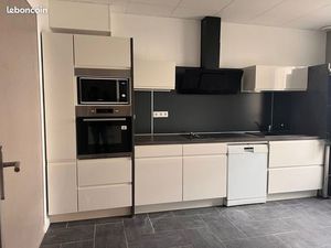 T2 centre proche cineville