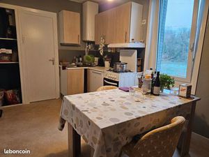 T1 meublé à proximité immédiate de la gare de Seyssel