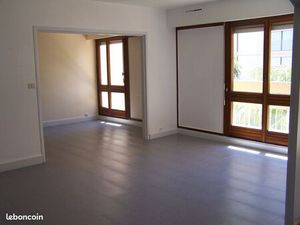 à louer appartement T4 résidence des essarts à Angoulême