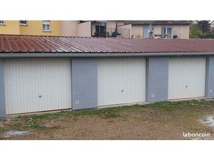 Garage à louer