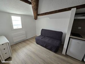 Studio 1 pièce 13 m²