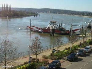 F3 de 84 m2 entièrement rénové en plein centre DUCLAIR avec vue sur Seine