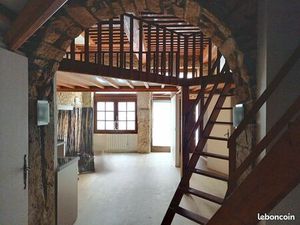 Croix-Rousse Pentes – Appartement de caractère avec mezzanines