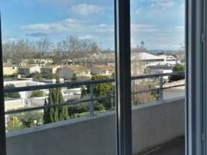 Appartment a louer arles 3 pieces 10 mn centre ville