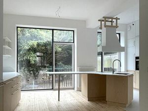 Duplex à louer à Boulevard Guillaume Van Haelen 63 Forest (VBD67342)