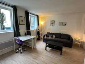 ROUEN HYPER CENTRE = STUDIO DE CHARME = MEUBLÉ = 26m2