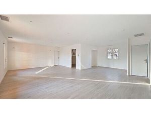 Vente local d'activité 5 pièces  148.00m²  Léguevin