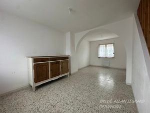 MAISON MITOYENNE  3 CHAMBRES  DRESSING  JARDIN  CAVE  DEPENDANCE