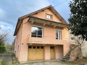 SAINT-REMY - Maison 4 chambres à conforter -