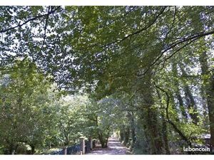 Terrain 3 393 m² Latresne