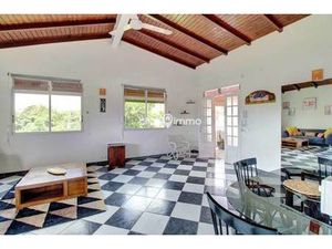 Mme. Sybille Miro-Coll