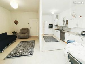 ? T2 – 53 6 m² – Centre-ville Villefranche-sur-Saône – 3ᵉ étage avec ascenseur