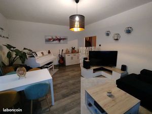Appartement 69 m² rénové avec terrasse – Metz Ancienne Ville – Ascenseur
