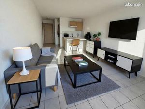 Location studio meublé 32m2