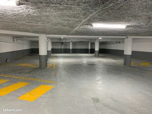 Place de parking privative dans garage collectif sécurisé Toulon Pont du Las