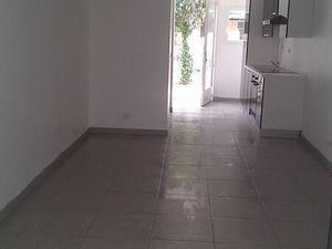 Très bel appartement type maisonnette mitoyenne de village sur deux étages 50m2