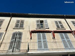 Avignon t3 intra muros