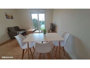 T2 meublé avec terrasse  piscine  résidence calme et sécurisée