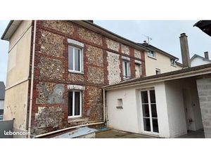 Maison à louer 110 m² avec garage 70M2 – Centre Perriers-sur-Andelle