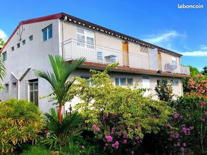 T2 33 m² meublé à rivière salée 595