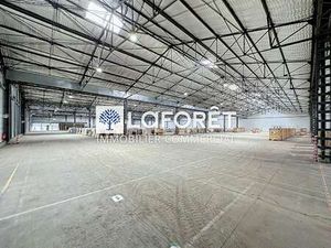 Vente Bureaux et commerces à Bressuire (79300) : à vendre / 7847m² Bressuire