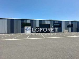 Location Bureaux et commerces à Bressuire (79300) : à louer / 1637m² Bressuire