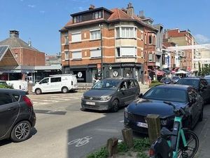 Fonds de commerce à louer à rue de l'église 100 Woluwe-Saint-Pierre (VWD16104)