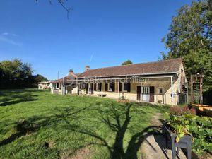 Maison de 91 m² à Courtomer