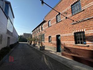 Bureaux à louer à Antoon Catriestraat 1 Drongen (RBU94378)