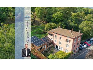 Maison à vendre 8 pièces - 275m2 - 4 Ch. + 2 studios - COURZIEU (69)