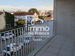 Location Appartement 3 pièces à La Roche-sur-Yon (85000) : à louer 3 pièces / 63m² La Roch