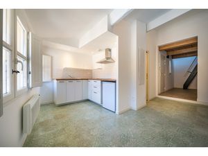 Aix en Provence centre ville - TYPE 1 + mezzanine - 27m²