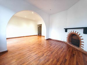 Appartement F4 - Non Meublé - Perpignan - Quartier Les Remparts