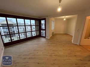 Appartement à louer 4 pièces 92.81 m² - Lille (59) - 1 409€