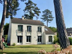 Asnières-sur-Oise (95270)