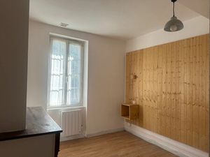 Vente immeuble 300 m² Tarascon-sur-Ariège (09400)