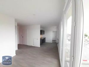 Appartement à louer 2 pièces 41.54 m² - Melun (77) - 711€