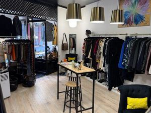 Boutique - emplacement idéal