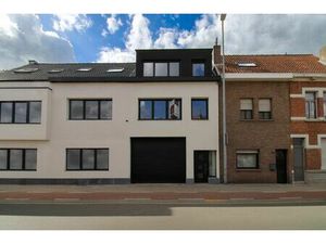 Exclusieve bel-etage in Sint-Niklaas te koop: stijlvol wonen met EPC B!