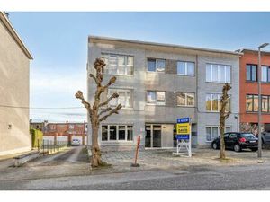 Gerenoveerd 1-slaapkamerappartement met terras en garage