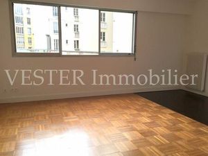 Studio 30 m²  clair  calme  avec vue degagée