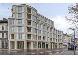 Modern en instapklaar appartement met 2 slaapkamers op absolute topligging