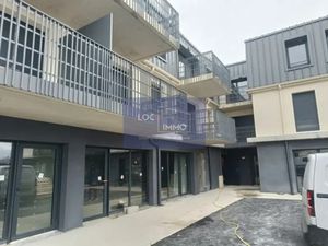 LOCAL COMMERCIAL A VENDRE