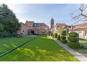 Te renoveren woning met ruime tuin