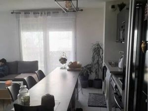 Location appartement 3 pièces 55 m² à Marseille 3 (13003)