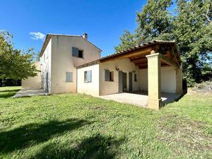 Location maison 5 pièces 200 m² à Aix-en-Provence (13080)