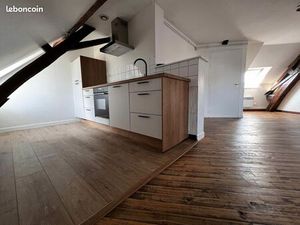 Appartement meublé – Centre-ville Le Grand-Lucé (72150)