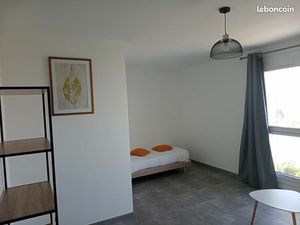 Location meublée studio 30 m² Nantes (44000) 640